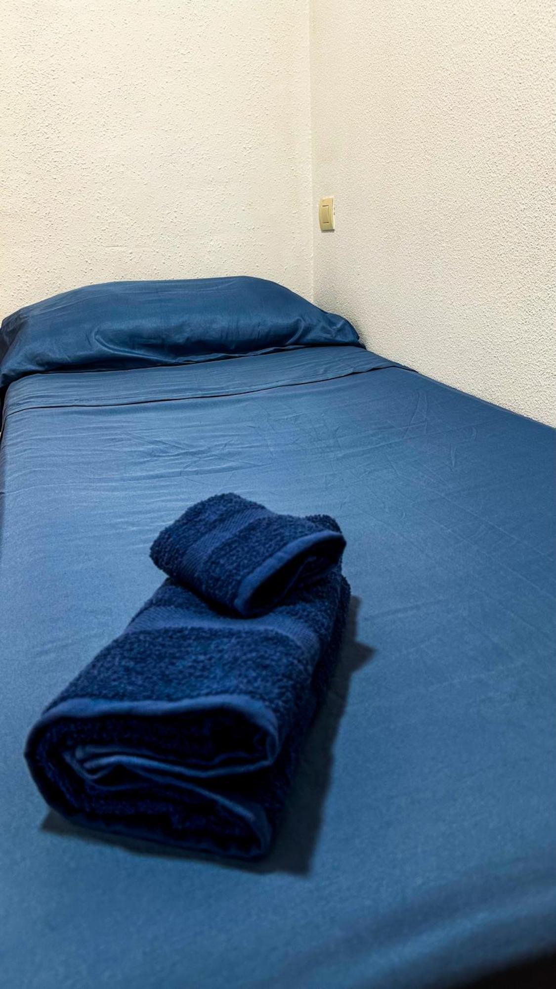 Apartament Alojamiento Walencja Zewnętrze zdjęcie